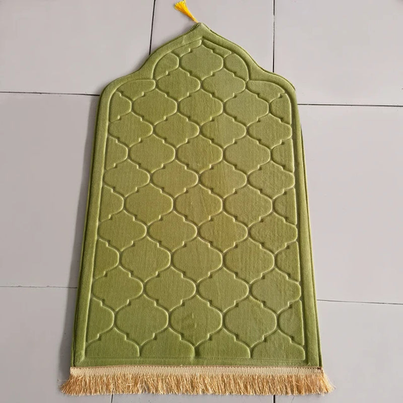Flannel Prayer Mat Worship Blanket Worship Kneel Embossing Floor Carpets Non-Slip Soft Portable Travel Prayer Rug Ramadan Gift