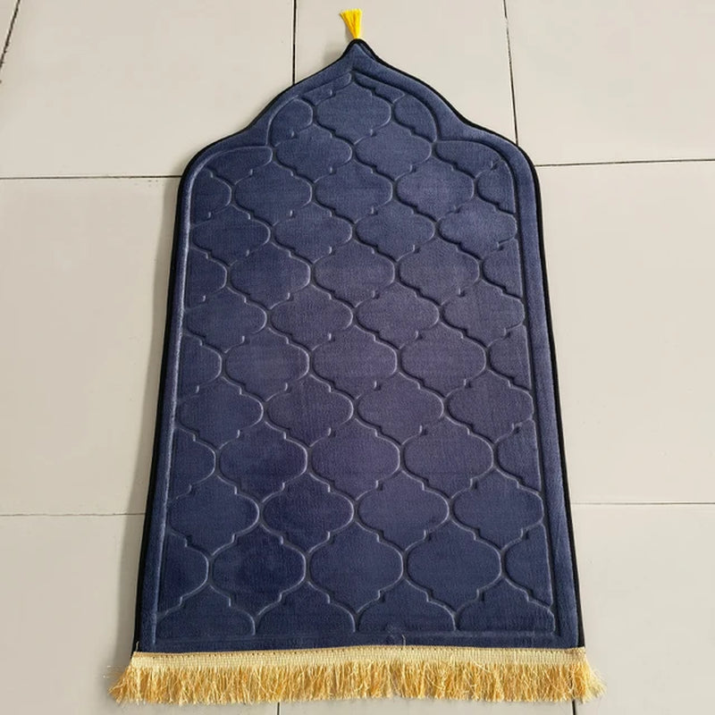 Flannel Prayer Mat Worship Blanket Worship Kneel Embossing Floor Carpets Non-Slip Soft Portable Travel Prayer Rug Ramadan Gift