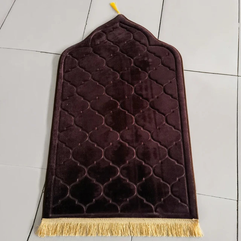 Flannel Prayer Mat Worship Blanket Worship Kneel Embossing Floor Carpets Non-Slip Soft Portable Travel Prayer Rug Ramadan Gift