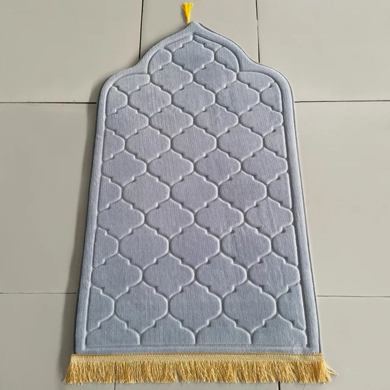 Flannel Prayer Mat Worship Blanket Worship Kneel Embossing Floor Carpets Non-Slip Soft Portable Travel Prayer Rug Ramadan Gift